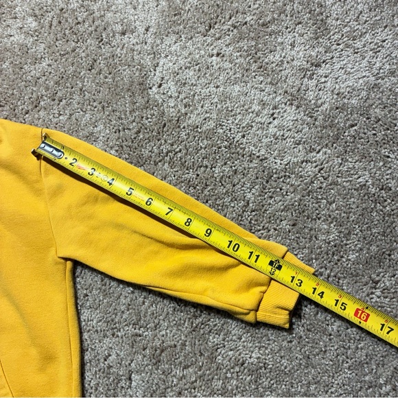 HOODIE Jurassic World Dominion Kids Size 5 - 6 Yrs Color Yellow With Logo - Picture 6 of 8